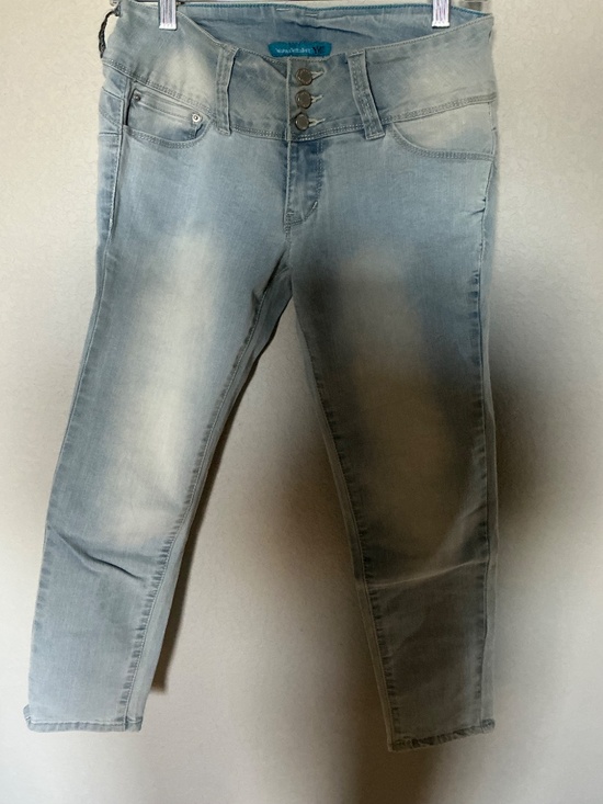 Jeans - Picture 2 of 5